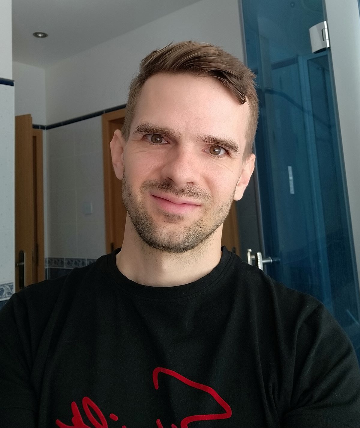 His own company, his daughter, four cats, a house, a large garden, and the CRS project keep him busy: Jozef Sudolsky aka azurit